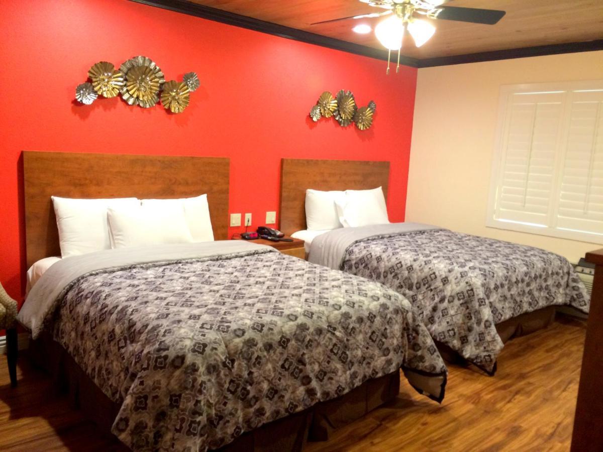 Fairbridge & Gateway To Yosemite Hotel 2*